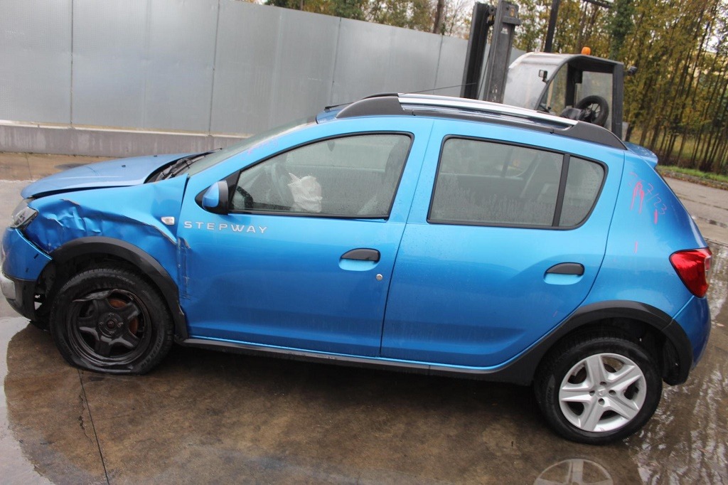 DACIA SANDERO STEPWAY 1.5 D 66KW 5M 5P (2014) RICAMBI IN MAGAZZINO