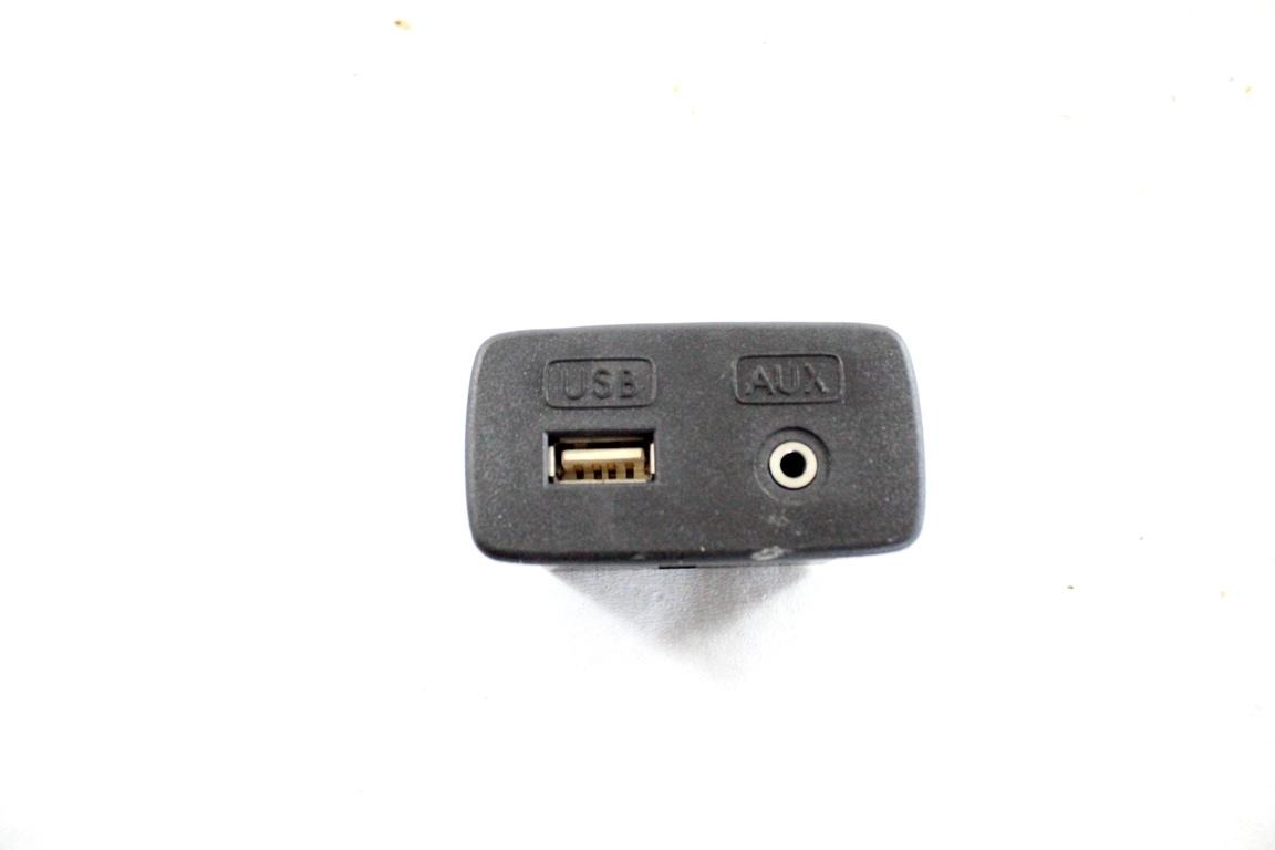 PORTE INGRESSO USB/AUX SUBARU LEGACY SW 2.0 D 4X4 110KW 6M 5P (2013) RICAMBIO USATO
