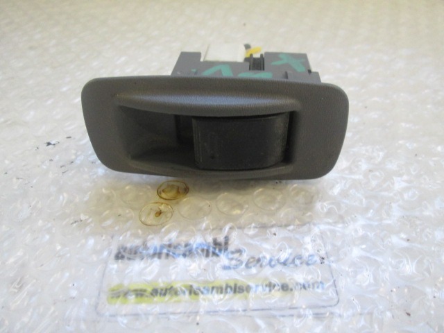 RUCKSEITE OEM N.  GEBRAUCHTTEIL TOYOTA RAV 4 (2000 - 2006) DIESEL HUBRAUM 20 JAHR. 2003