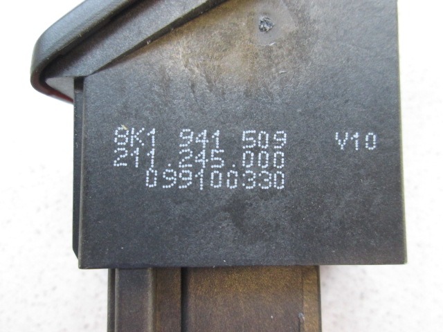 SCHALTER WARNBLINKANLAGE / ZV OEM N. 8K1941509 GEBRAUCHTTEIL AUDI A4 B8 8K2 BER/SW/CABRIO (2007 - 11/2015) DIESEL HUBRAUM 20 JAHR. 2010