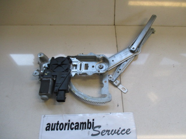 TURFENSTERMECHANISMUS VORN OEM N. 13173068 GEBRAUCHTTEIL OPEL CORSA C (2004 - 10/2006) DIESEL HUBRAUM 17 JAHR. 2004