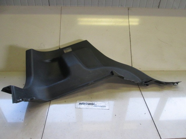 VERKLEIDUNG GEPACKRAUM OEM N. 62640B1010B0 GEBRAUCHTTEIL DAIHATSU SIRION MK2 (2005 - 08/2012)BENZINA HUBRAUM 13 JAHR. 2005