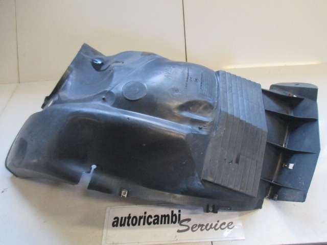 ABDECKUNG RADHAUS VORNE OEM N. 7700432025 GEBRAUCHTTEIL RENAULT SCENIC/GRAND SCENIC (1999 - 2003) DIESEL HUBRAUM 19 JAHR. 2001