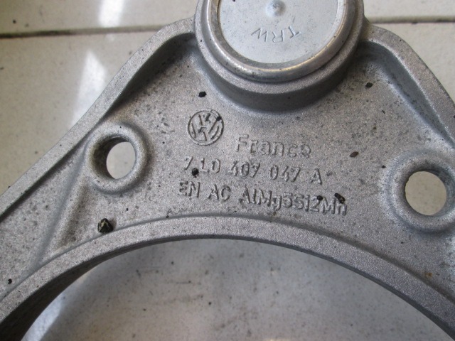 QUERLENKER VORNE RECHTS OEM N.  GEBRAUCHTTEIL VOLKSWAGEN TOUAREG (2002 - 2007)DIESEL HUBRAUM 25 JAHR. 2004