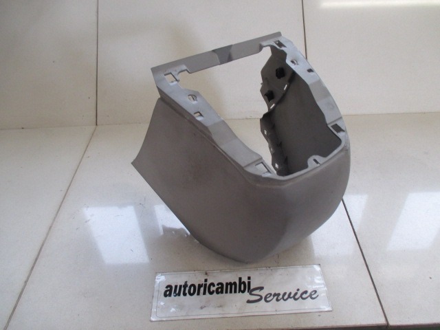 ANBAUTEILE INSTRUMENTENTAFEL UNTEN OEM N. 735324547 GEBRAUCHTTEIL FIAT IDEA (2003 - 2008) DIESEL HUBRAUM 19 JAHR. 2005