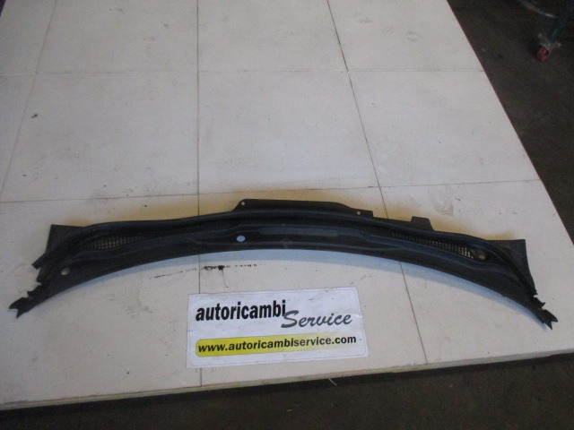 ABDECKUNG WINDLAUF OEM N. 30716315 GEBRAUCHTTEIL VOLVO V50 (2004 - 05/2007) DIESEL HUBRAUM 20 JAHR. 2004