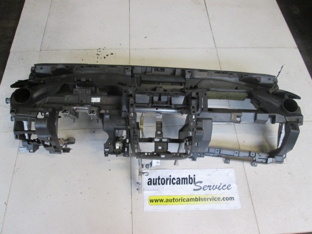 ARMATURENBRETT OEM N. EG2160400F02 GEBRAUCHTTEIL MAZDA CX-7 (2006 - 2012) DIESEL HUBRAUM 22 JAHR. 2010