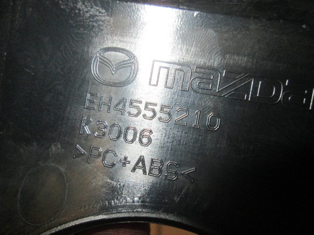 MITTELKONSOLE OEM N. EH4555210 GEBRAUCHTTEIL MAZDA CX-7 (2006 - 2012) DIESEL HUBRAUM 22 JAHR. 2010