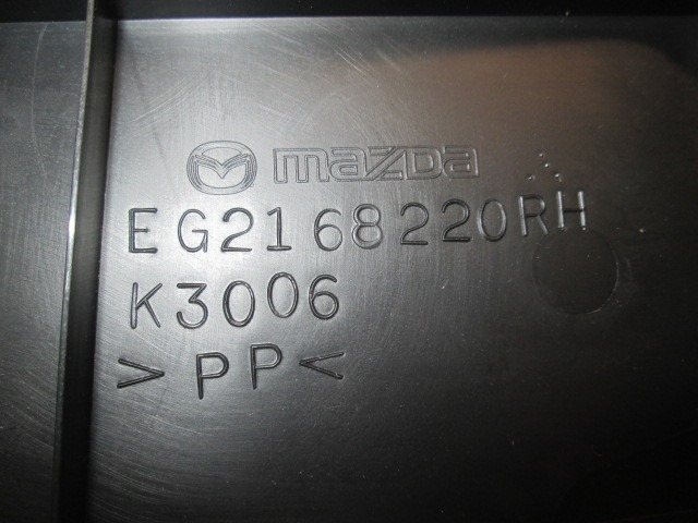 BLENDE SAULE  OEM N. EG2168220 GEBRAUCHTTEIL MAZDA CX-7 (2006 - 2012) DIESEL HUBRAUM 22 JAHR. 2010