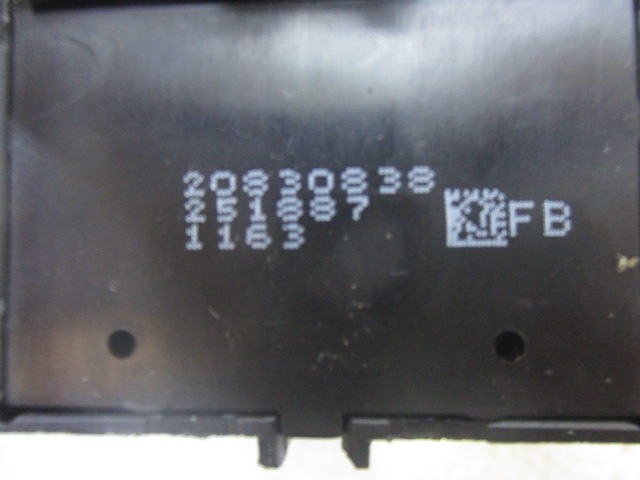 SCHALTER FENSTERHEBER OEM N. 20830838 GEBRAUCHTTEIL CHEVROLET CRUZE J300 (DAL 2009) BENZINA/GPL HUBRAUM 18 JAHR. 2011