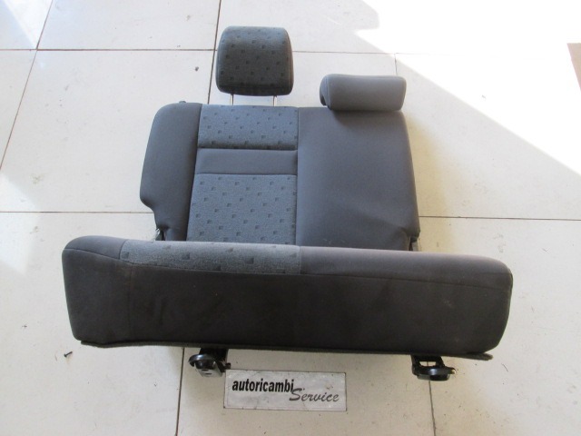 SITZ HINTEN OEM N. 16812 SEDILE SDOPPIATO POSTERIORE TESSUTO GEBRAUCHTTEIL HYUNDAI GETZ (2002 - 02/2006) DIESEL HUBRAUM 15 JAHR. 2005