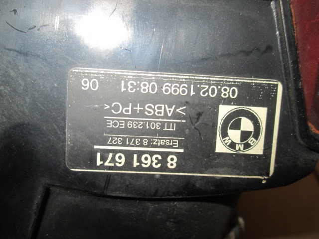 HECKLEUCHTE LINKS OEM N. 8371327 GEBRAUCHTTEIL BMW SERIE 5 E39 BER/SW (1995 - 08/2000) BENZINA HUBRAUM 20 JAHR.