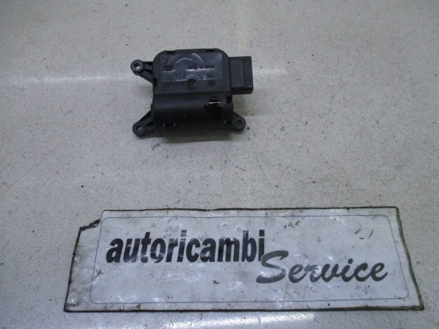 SATZ KLEINTEILE/STELLHEBEL KLIMAGERAT OEM N. 132801338 GEBRAUCHTTEIL VOLKSWAGEN GOLF MK5 BER/SW (02/2004-11/2008) DIESEL HUBRAUM 20 JAHR. 2004