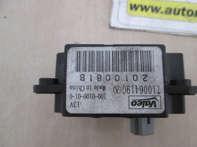 SATZ KLEINTEILE/STELLHEBEL KLIMAGERAT OEM N. 1910081B GEBRAUCHTTEIL PEUGEOT 207 / 207 CC WA WC WK (2006 - 05/2009) BENZINA HUBRAUM 16 JAHR. 2009