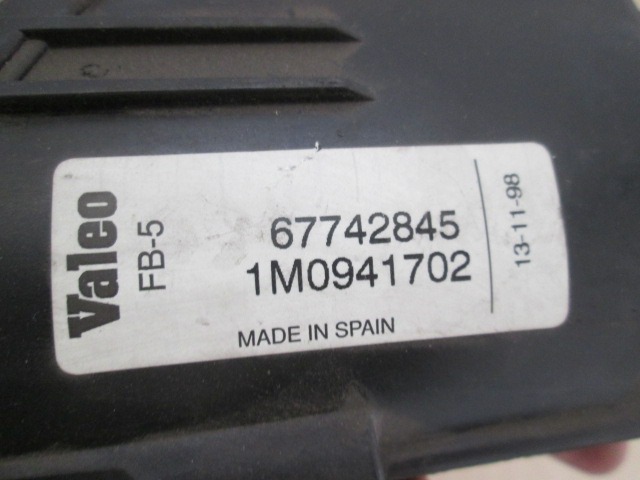 NEBELSCHEINWERFER RECHTS OEM N. 67742845 GEBRAUCHTTEIL SEAT TOLEDO MK2 (10/1998 - 2005)DIESEL HUBRAUM 19 JAHR.