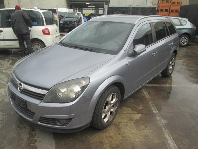 OPEL OEM N.  GEBRAUCHTTEIL OPEL ASTRA H L48,L08,L35,L67 5P/3P/SW (2004 - 2007)  HUBRAUM 17 DIESEL JAHR. 2005